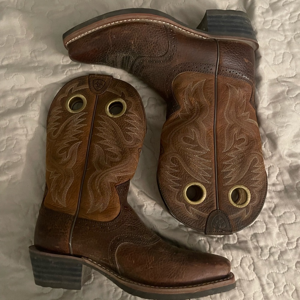 Men’s Ariat Heritage Roughstock Western Boot